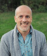Book an Appointment with Seamus Sullivan at Innerverse Therapy