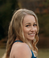 Book an Appointment with Savana Bennett at Odette's - Lake Country