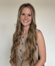 Book an Appointment with Dr. Stécy Gagnon, chiropraticienne for Chiropratique - ADULTE (18 ans et +)