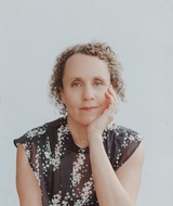 Book an Appointment with Daria James at North Vancouver