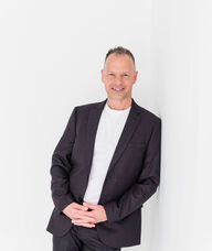 Book an Appointment with Dr. Shawn Martin for Chiropractic