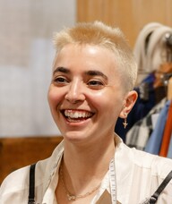 Book an Appointment with Kez Garber for Student Clinic Therapists