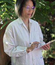 Book an Appointment with Aery Wang for Acupuncture (針灸)