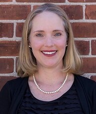 Book an Appointment with Amanda Ostrowski for Chiropractic